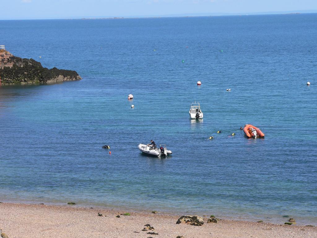 Water'S Edge Hotel Bouley Bay Værelse billede